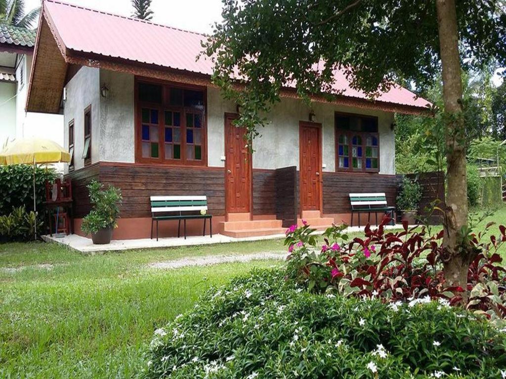 Ruen Lamai Lanna Ban Mae Aep Ngoại thất bức ảnh